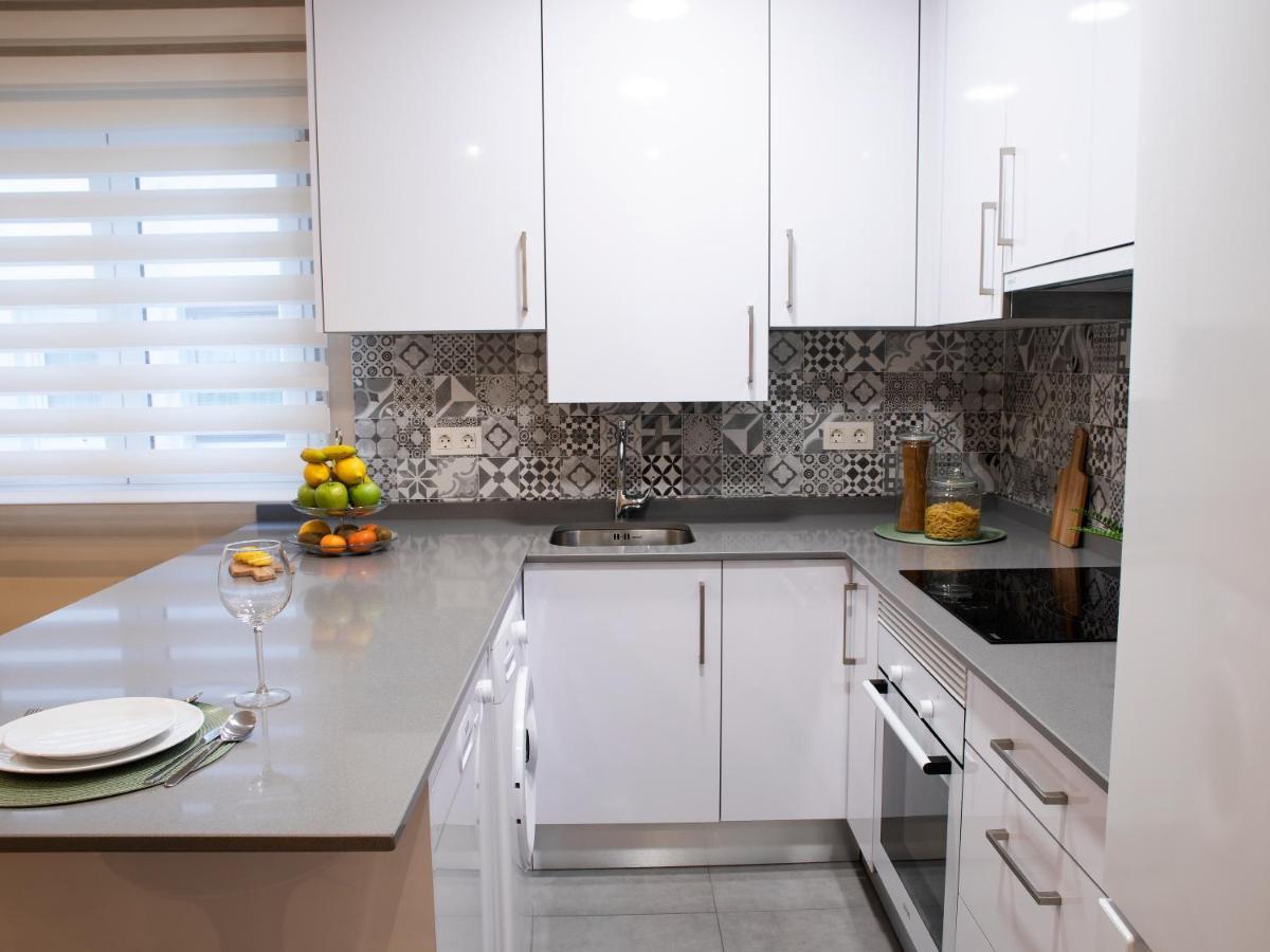 Precioso Apartamento En El Centro De アビレス エクステリア 写真