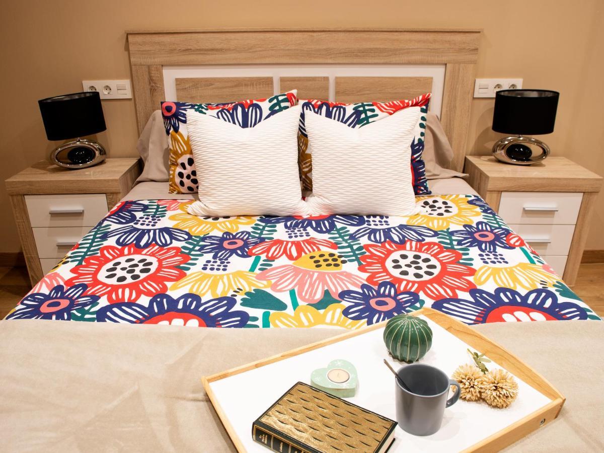 Precioso Apartamento En El Centro De アビレス エクステリア 写真