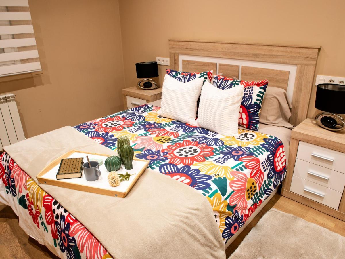 Precioso Apartamento En El Centro De アビレス エクステリア 写真